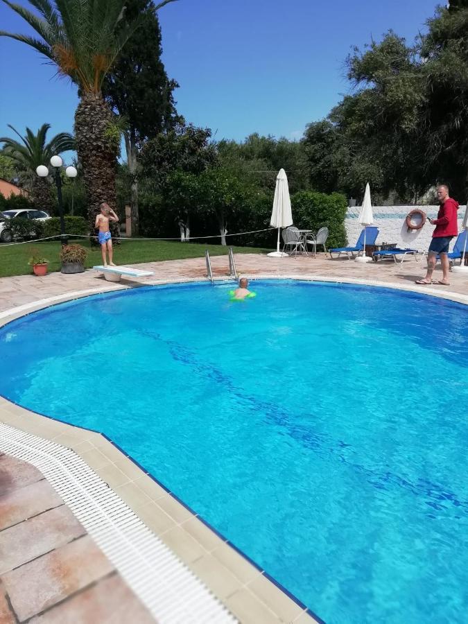 Poseidon Suites By Corfuescapes Agios Gordios  Exterior foto