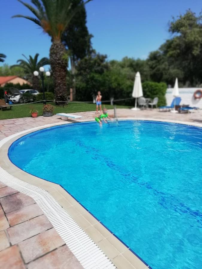Poseidon Suites By Corfuescapes Agios Gordios  Exterior foto